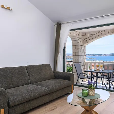 Apartments Eva Trogir Exterior photo