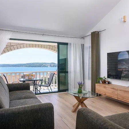 Apartments Eva Trogir Exterior photo