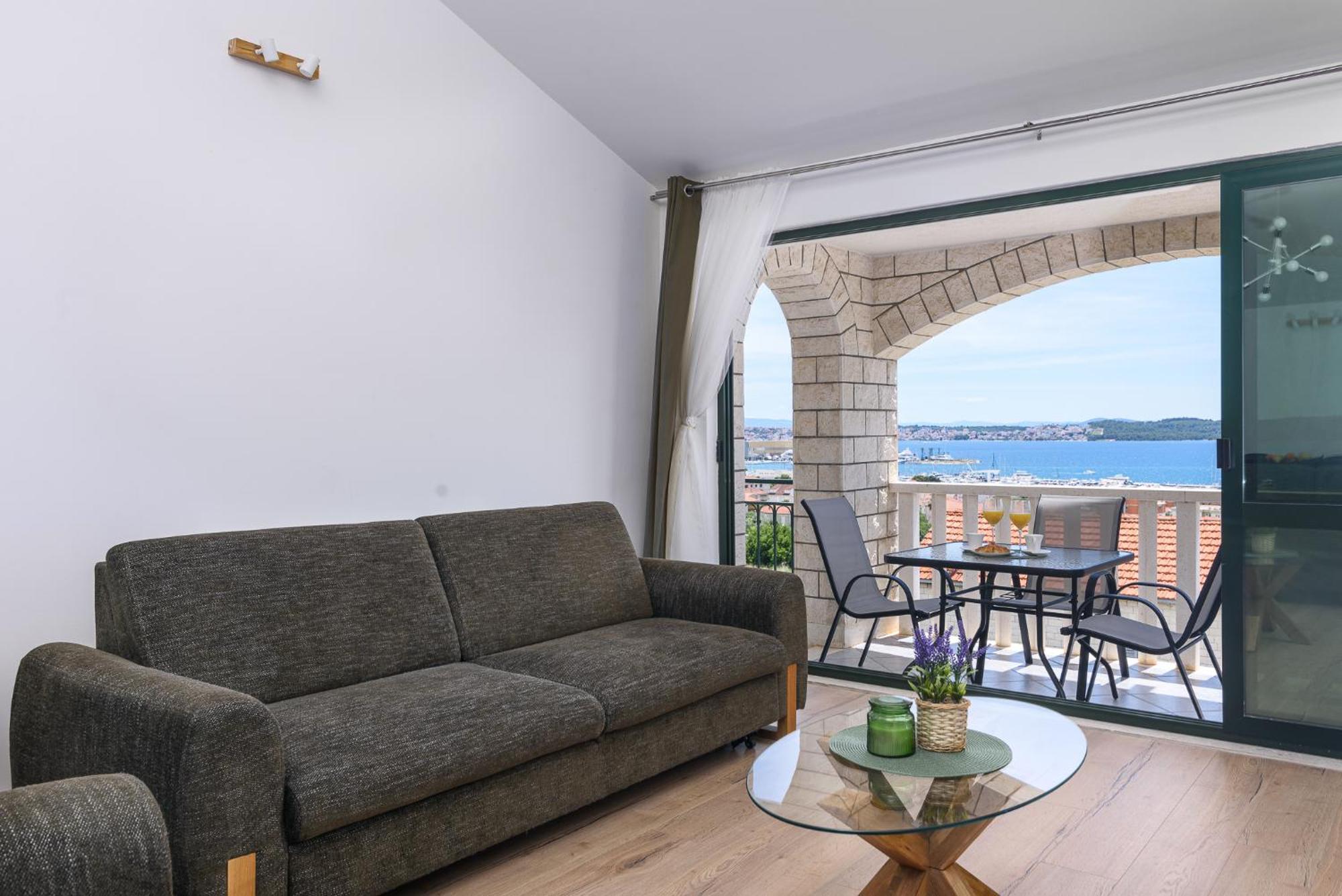 Eva Apartment