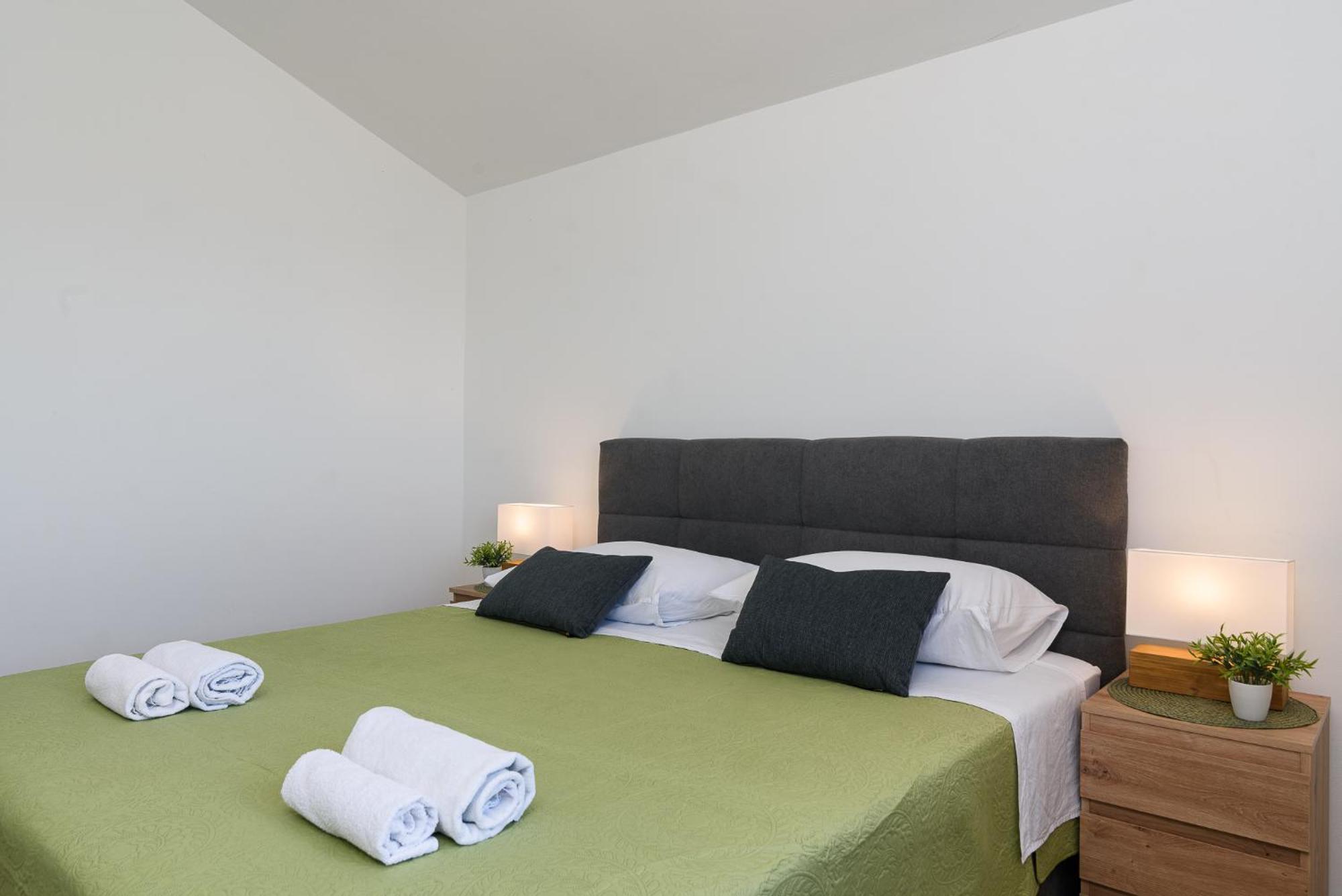 Eva Apartment *