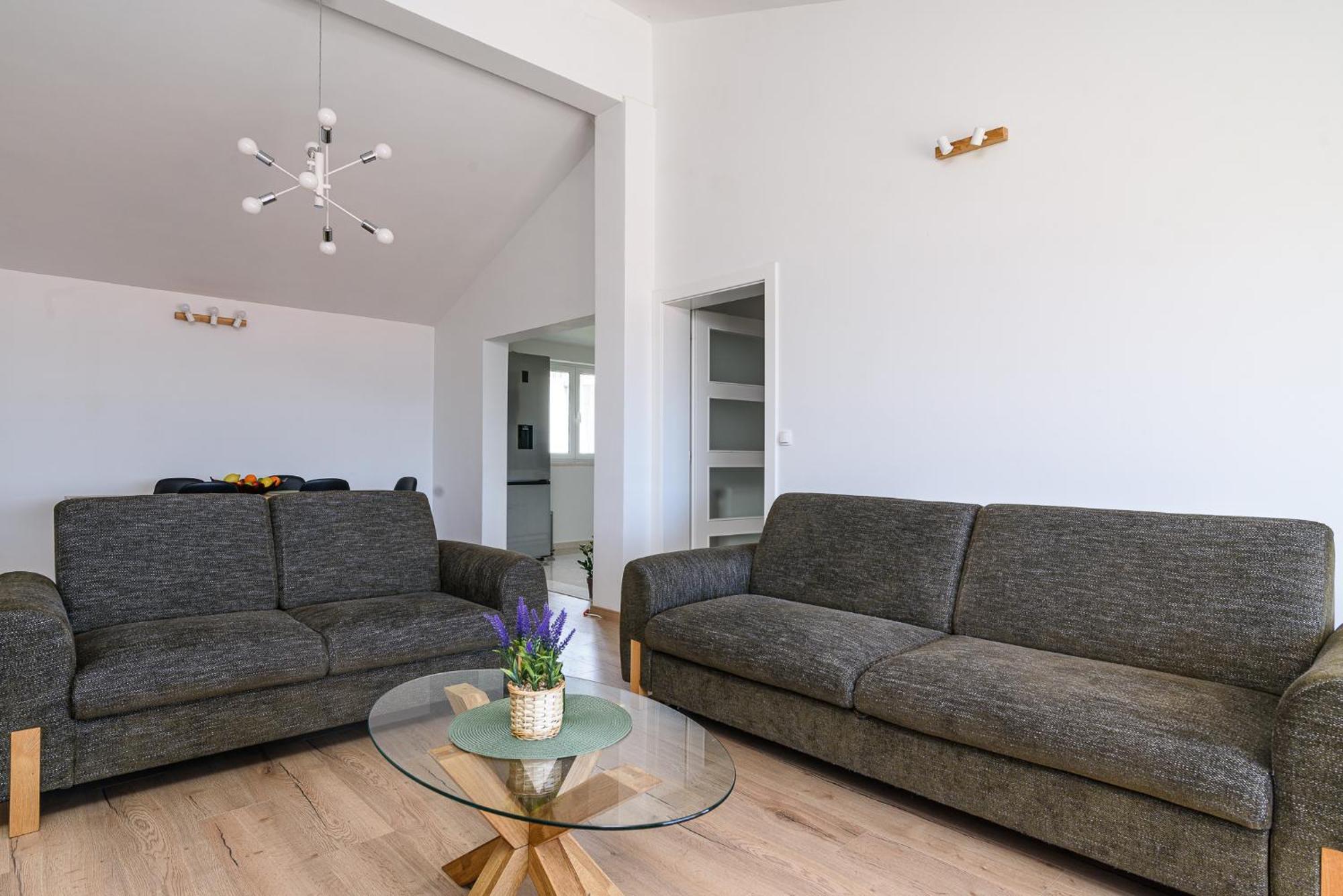 Eva Apartment *