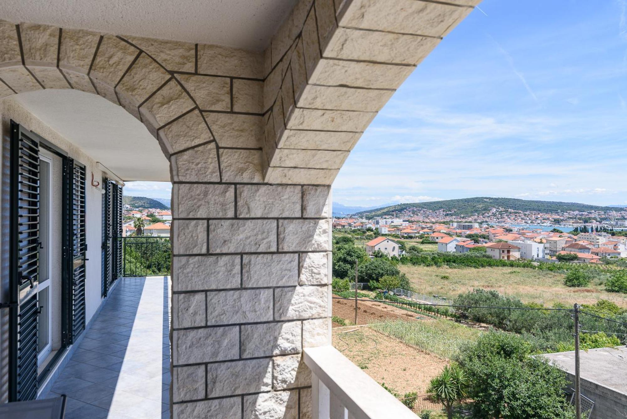 Eva * Trogir